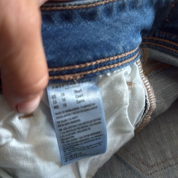 American Eagle JEANS ~ Next Level Stretch ~ size 10 SHORT ~ BOOT KICK - Picture 4 of 6
